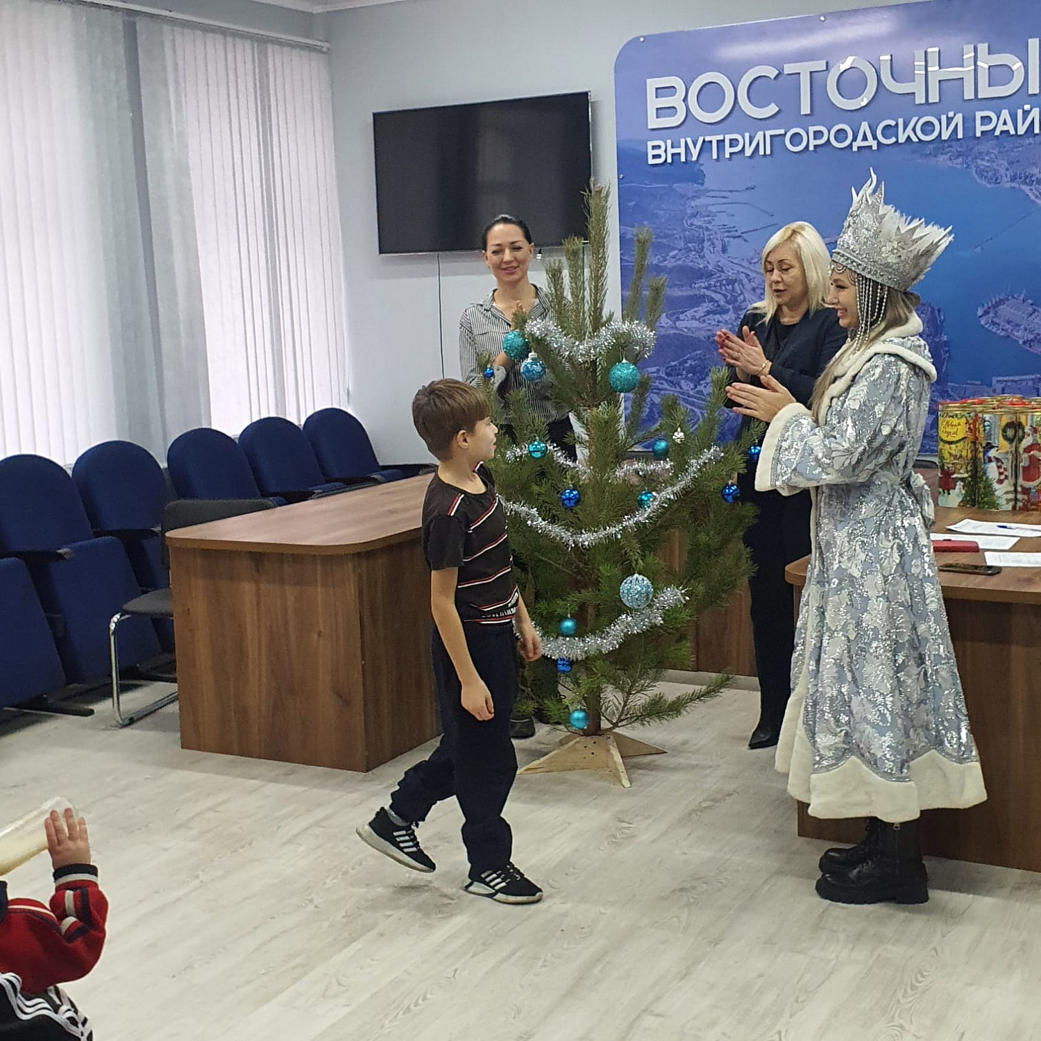 Подарили праздник детям Восточного района Новороссийска 