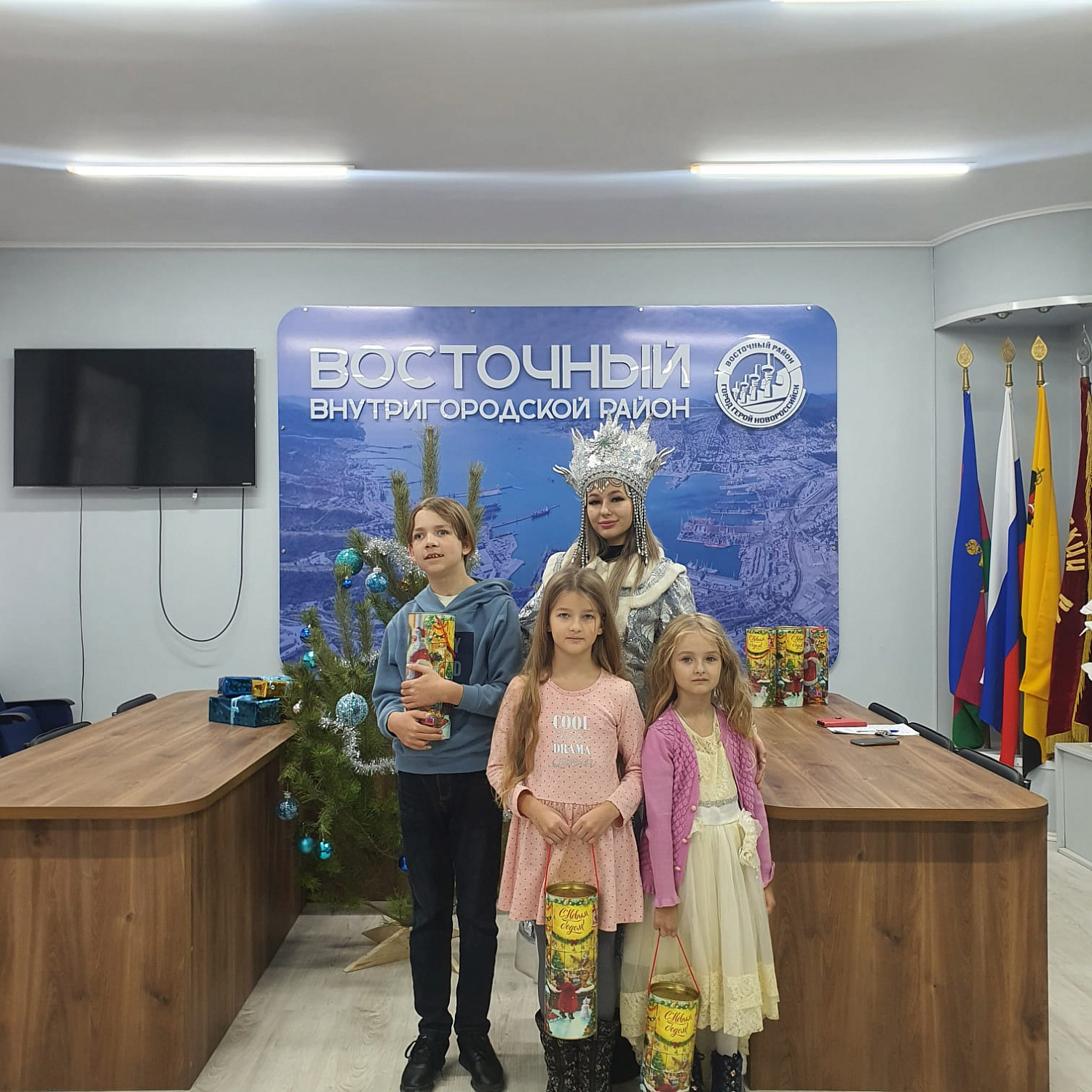 Подарили праздник детям Восточного района Новороссийска 