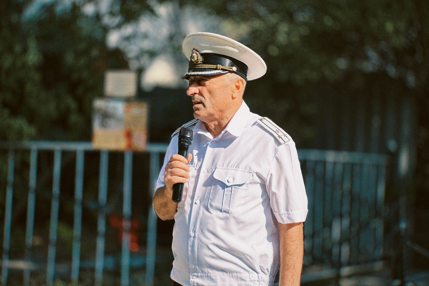Помогли с благоустройством территории и реконструкцией памятника одного из Героев Советского Союза, известного летчика-истребителя, командира истребительного авиационного полка — полковника Алексея Павловича Чурилина