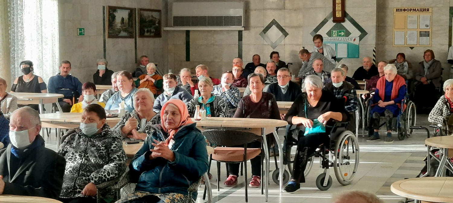 В дом-интернат уже пришёл Новый год
