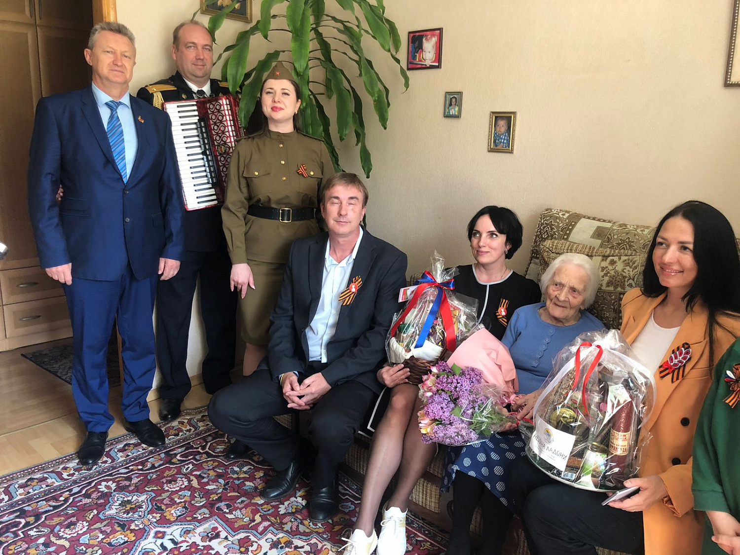 С праздником Ветераны !